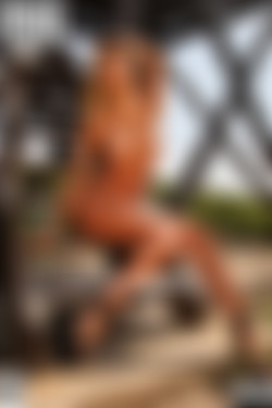 [photodromm.com] 2015-11/[photodromm.com] - 2015.11.20 - Claudia - Look Out Tower II (x46) 2000x3000/Cover.jpg