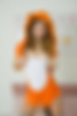 AmourAngels.com 2018-02-22 Apricot - Crafty Fox/AmourAngels-0010.jpg