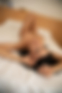 2022phdee/2022-01/[photodromm] 2022-01-12 Claire - Chaos II (x42, 3000 px)/Chaos II (30).jpeg