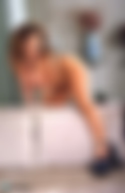 Scoreland.com SiteRip - Part #1/00070-On The Couch-Amber Lee/AmberLee15.jpg