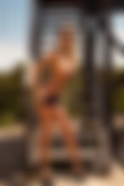 [photodromm.com] 2015-11/[photodromm.com] - 2015.11.10 - Claudia - Lookout Tower (x50) 2000x3000/11l.jpg