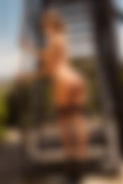 [photodromm.com] 2015-11/[photodromm.com] - 2015.11.10 - Claudia - Lookout Tower (x50) 2000x3000/15l.jpg