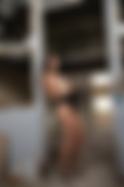 2022phdee/2022-01/[photodromm] 2022-01-02 Madelyn - Hunted (x46, 3000 px)/Hunted (11).jpg