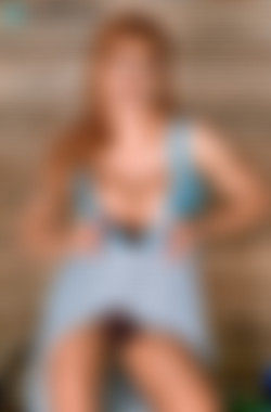 Scoreland.com SiteRip - Part #1/00199-Score Showgirls-April Hunter/1600/AprilHunter04.jpg