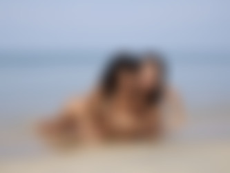 2021.06.14_Hegre.com_Chloe-&-Hiromi_Naked-in-Thailand/Chloe-&-Hiromi_Naked-in-Thailand_30.jpg