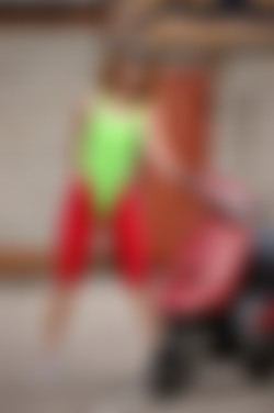 Shiny Leotards/Gallery 061 - Jenia/061sl_030.jpg