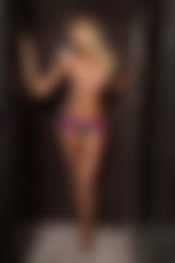 [photodromm.com] 2015-04/[photodromm.com] - 2015.04.04 - Anne - Shower Dancer (x50) 1333x2000/11l.jpg