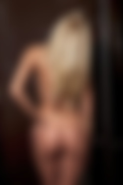 [photodromm.com] 2015-04/[photodromm.com] - 2015.04.04 - Anne - Shower Dancer (x50) 1333x2000/26l.jpg