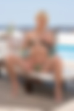 Izzy Delphine/WowGirls.com 2013-09-05 Izzy Delphine - Bikini Island/006.jpg