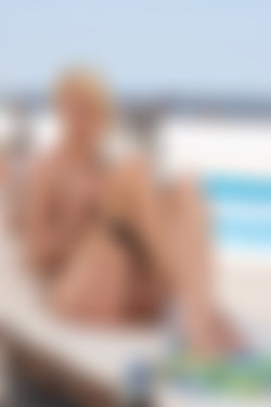 Izzy Delphine/WowGirls.com 2013-09-05 Izzy Delphine - Bikini Island/021.jpg