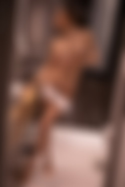 [PH] 2023-08/10 Ingrid - Shower Jets/12.jpg