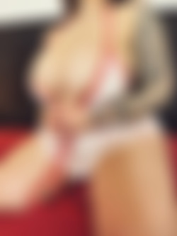 [OnlyFans.com] XEvieRoseX - SiteRip/photos/2027769327.jpg