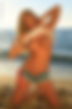 [photodromm.com] 2017-10/[photodromm.com] - 2017.10.28 - Brittie - Warm WetSands II (x42) 2000x3000/12l.jpg