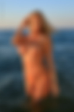 [photodromm.com] 2017-10/[photodromm.com] - 2017.10.28 - Brittie - Warm WetSands II (x42) 2000x3000/30l.jpg
