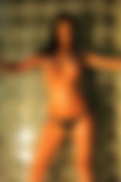 photodromm.com - 2012-03/emily - 06 - analytic 2/05.jpg