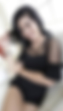 HelloLadyboy.com 4/1Amp1_Date/amp1_date_015-by-am.jpg