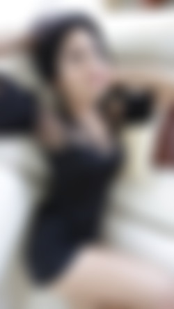 HelloLadyboy.com 4/1Amp1_Date/amp1_date_045-by-am.jpg