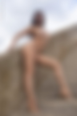 [PHD] 2025-01/14 Maris - Cloudy Portrait/35l.jpg